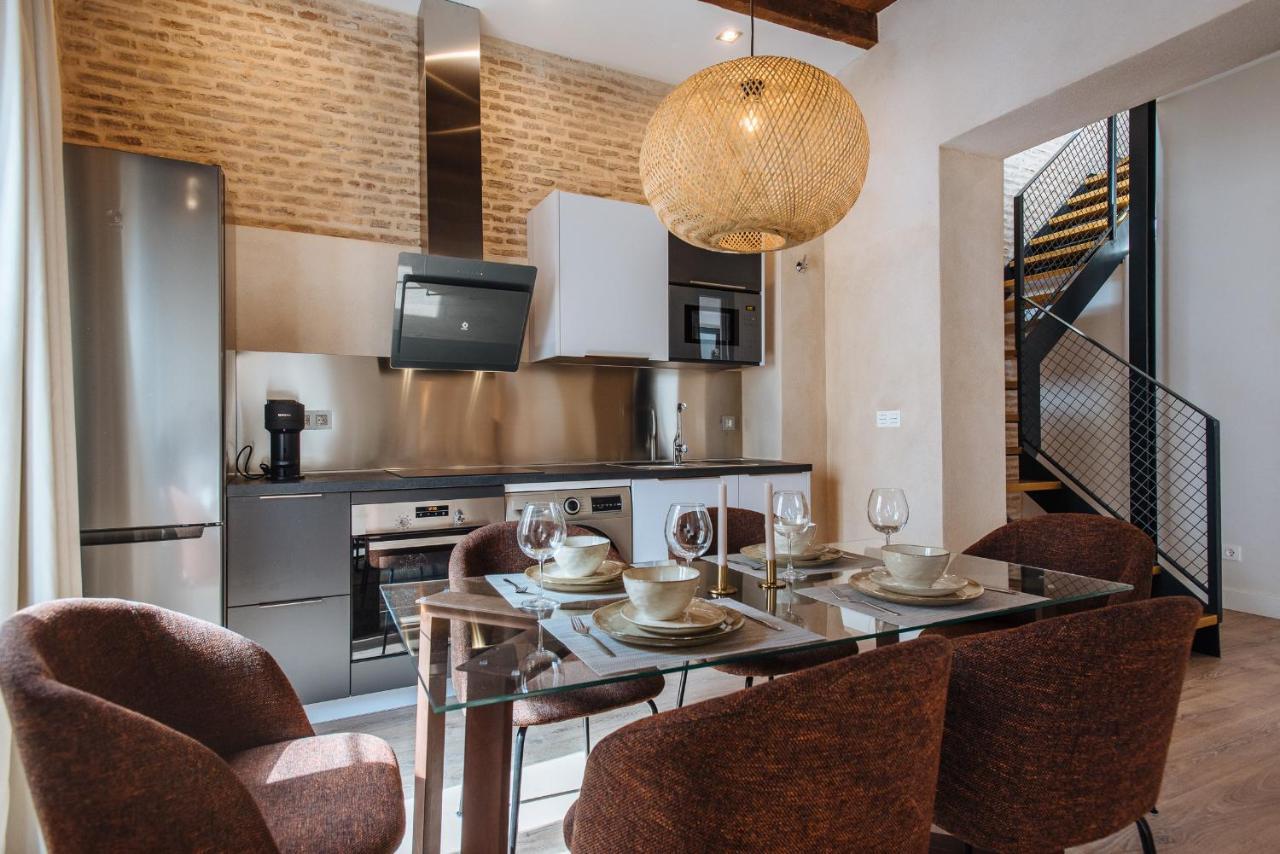 La Silleria De Triana By Magno Apartments Σεβίλλη Εξωτερικό φωτογραφία
